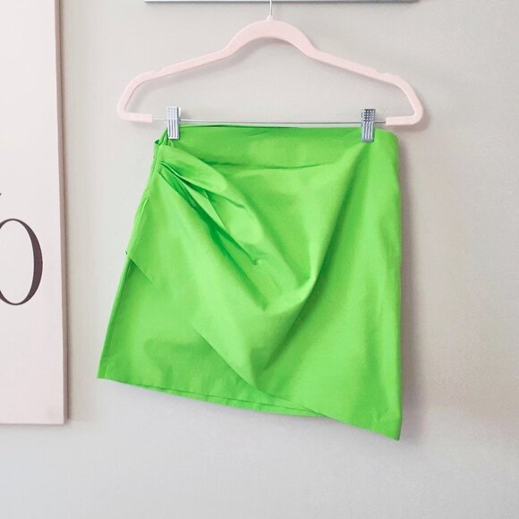 NWOT Zara lime green satin-effect gathered & draped high waisted mini skirt, S - Picture 14 of 15